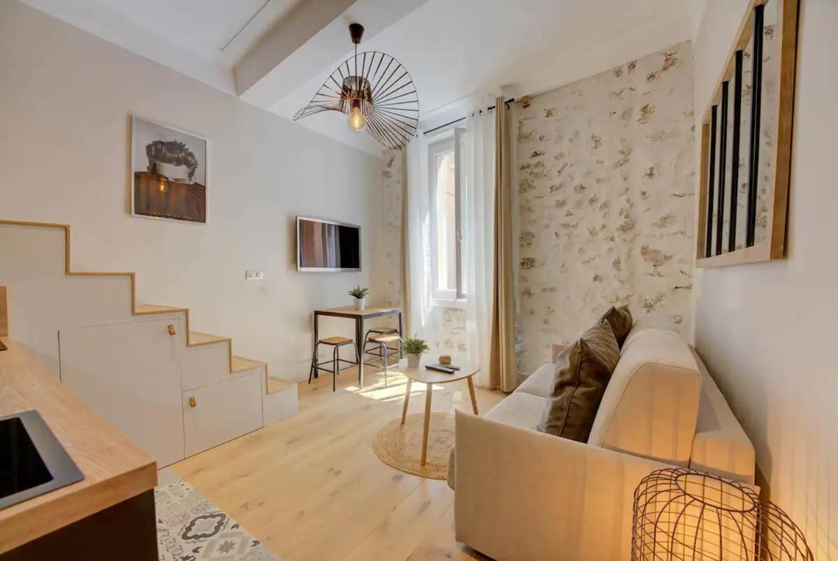 Ferienwohnung Duplex Studio Apt Mezzanine Near Shops & Cafes Antibes Exterior foto